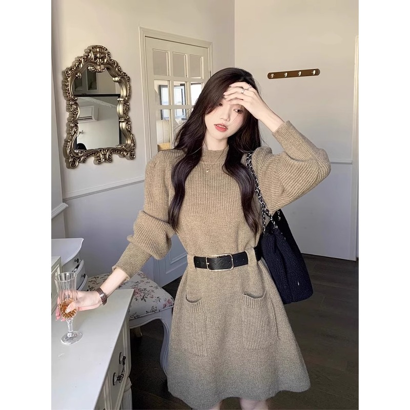 XZOXZO卡其色针织连衣裙女装秋冬新款超好看小个子内搭打底毛衣裙