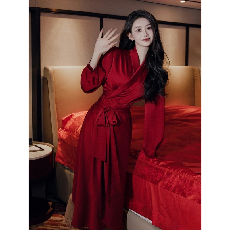 DOEO新中式真丝晨袍女新娘婚礼高级感睡袍大红色结婚睡衣晨拍礼服