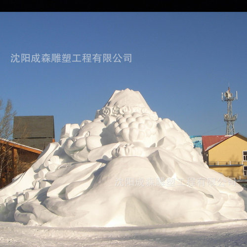 梦幻雪雕跨年装饰道具七彩发光易组装可复用户外美陈爆款