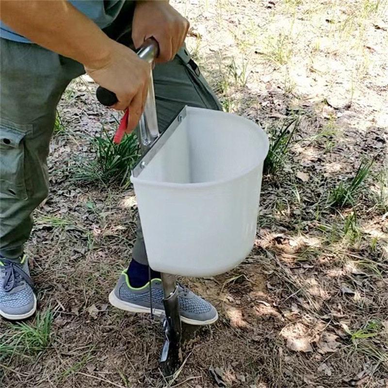 免弯腰手提果树施肥器硬地尖