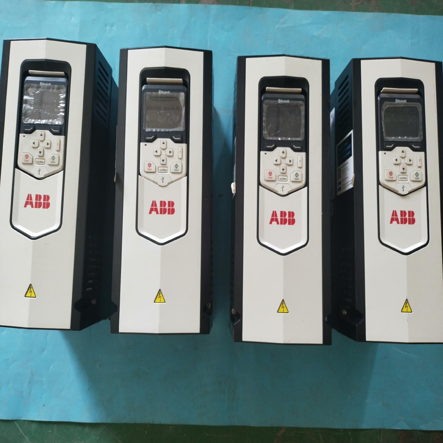 ABB变频器ACS880-01-12A6-3保证(崽崽配件）