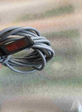 OMRON光电开关E3Z-LS68   感兴趣的话点议价