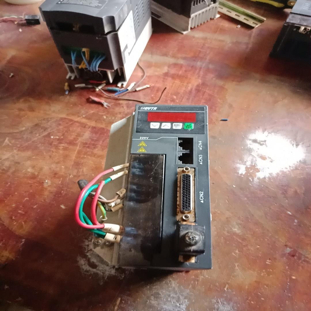 艾威图伺服驱动器ⅠD100 4R5 S 750W 220V(崽崽配件)