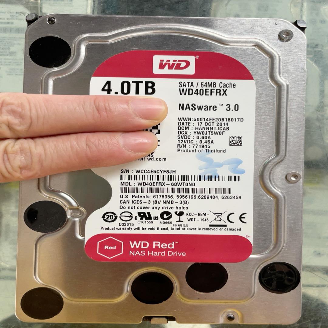 WD40EFRX--68WT0N0 4T全好盘~议价