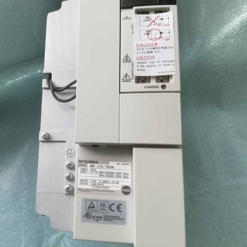 出售三菱伺服驱动器 MR-J2S-500A-RC218 现货 质保一年 议价销售