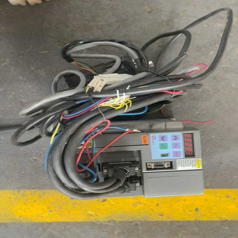 议价东荣驱动器VT-012P2V-XB加电机VLBST-Z适用