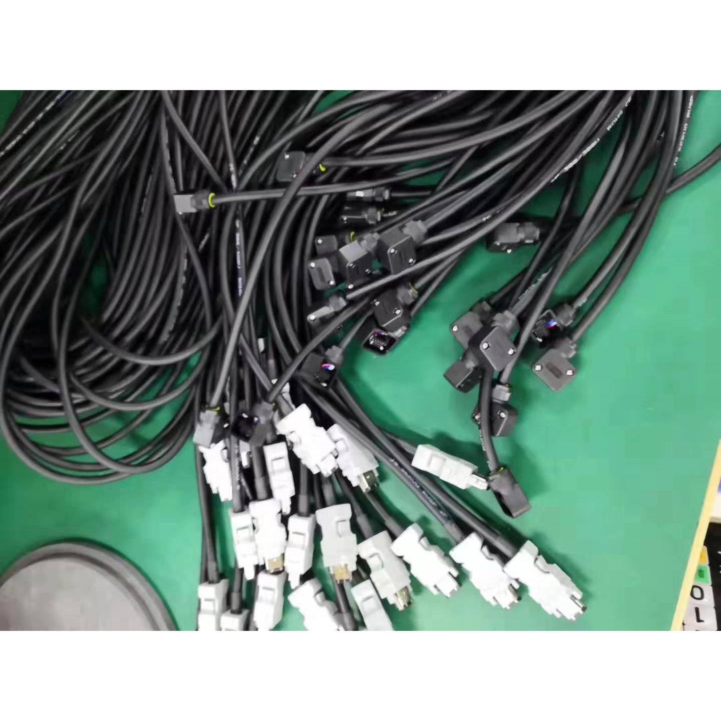 安川伺服SGM7A电机编码器线JZSP-C7PI0D-03-E/JZSP-C7PA0D-03-E