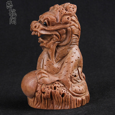 速发慈航阁 绿木木生肖龙摆件 工肖檀雕生艺品