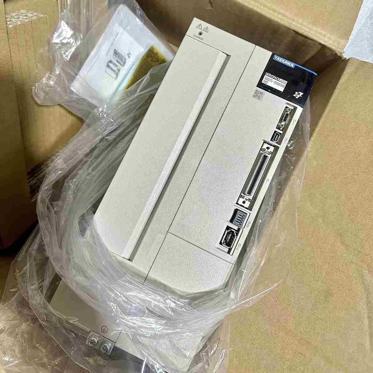 安川伺服驱动器SGD7S-330A00A00200B202议价