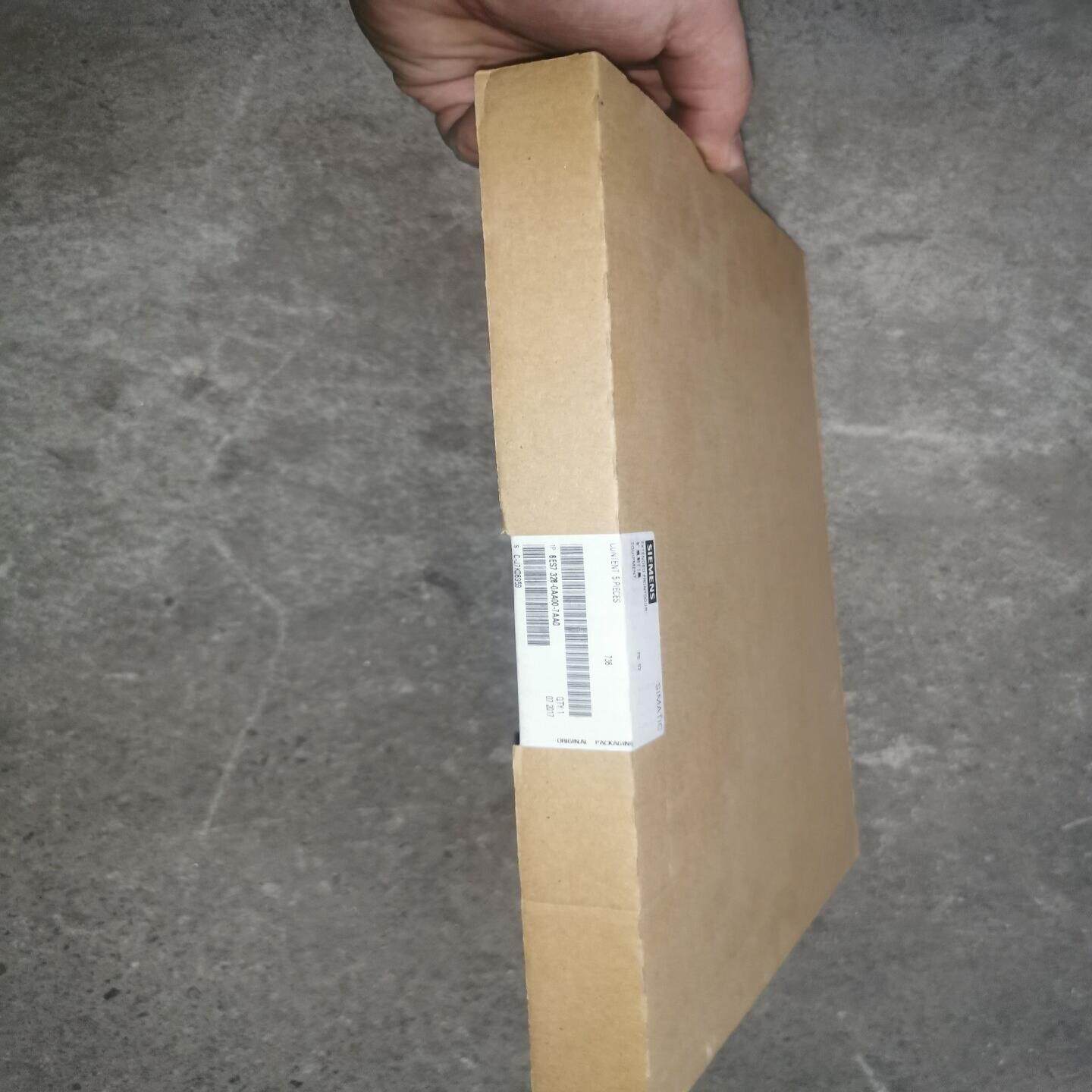 【顺庆】6ES7328-0AA00-7AA0全新原装【议价】