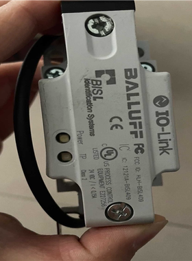 巴鲁夫BUS L-409-045-002-07-S4，实物拍（咳咳电子）