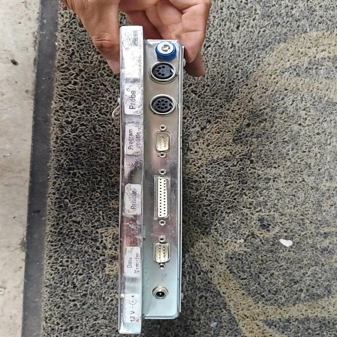 DFW-3000德国检测仪器拆的屏幕，液晶屏和按键碎了，里面（憨憨电