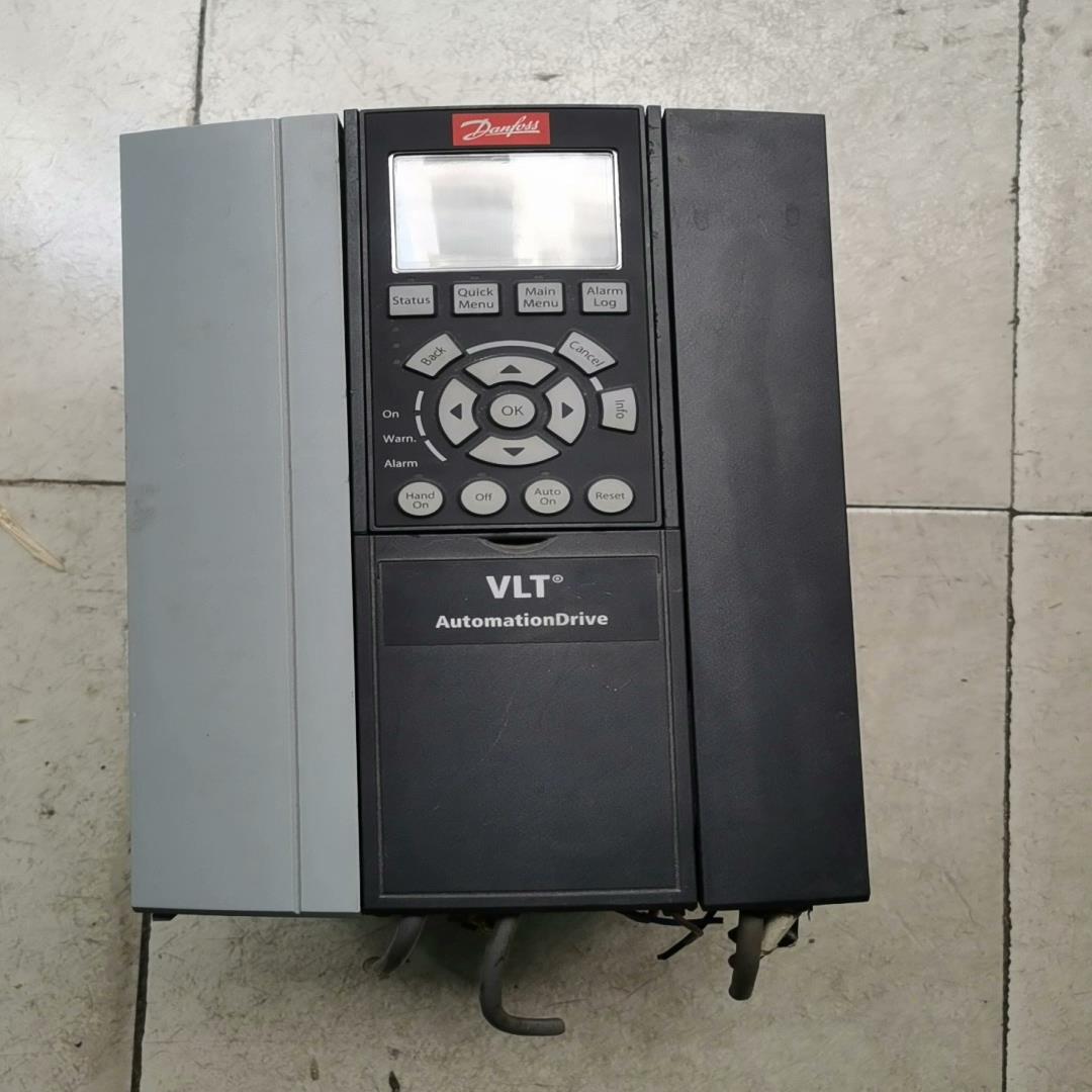 丹佛斯变频器带同步卡FC302P5K5T5E20XG,5.5(崽崽配件)