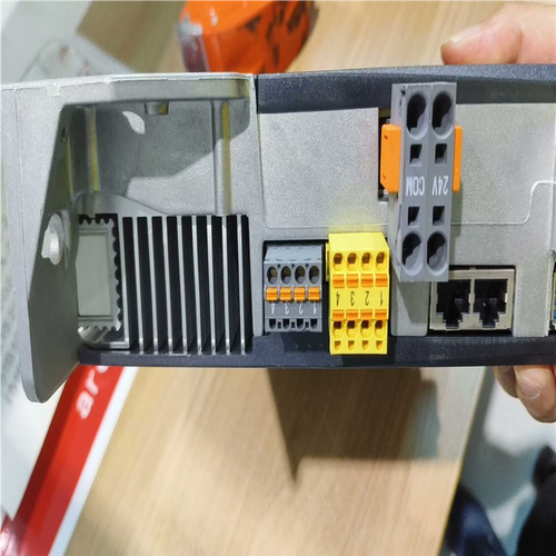 贝加莱驱动器 8EI2X2HWD100500-1（基数电子）