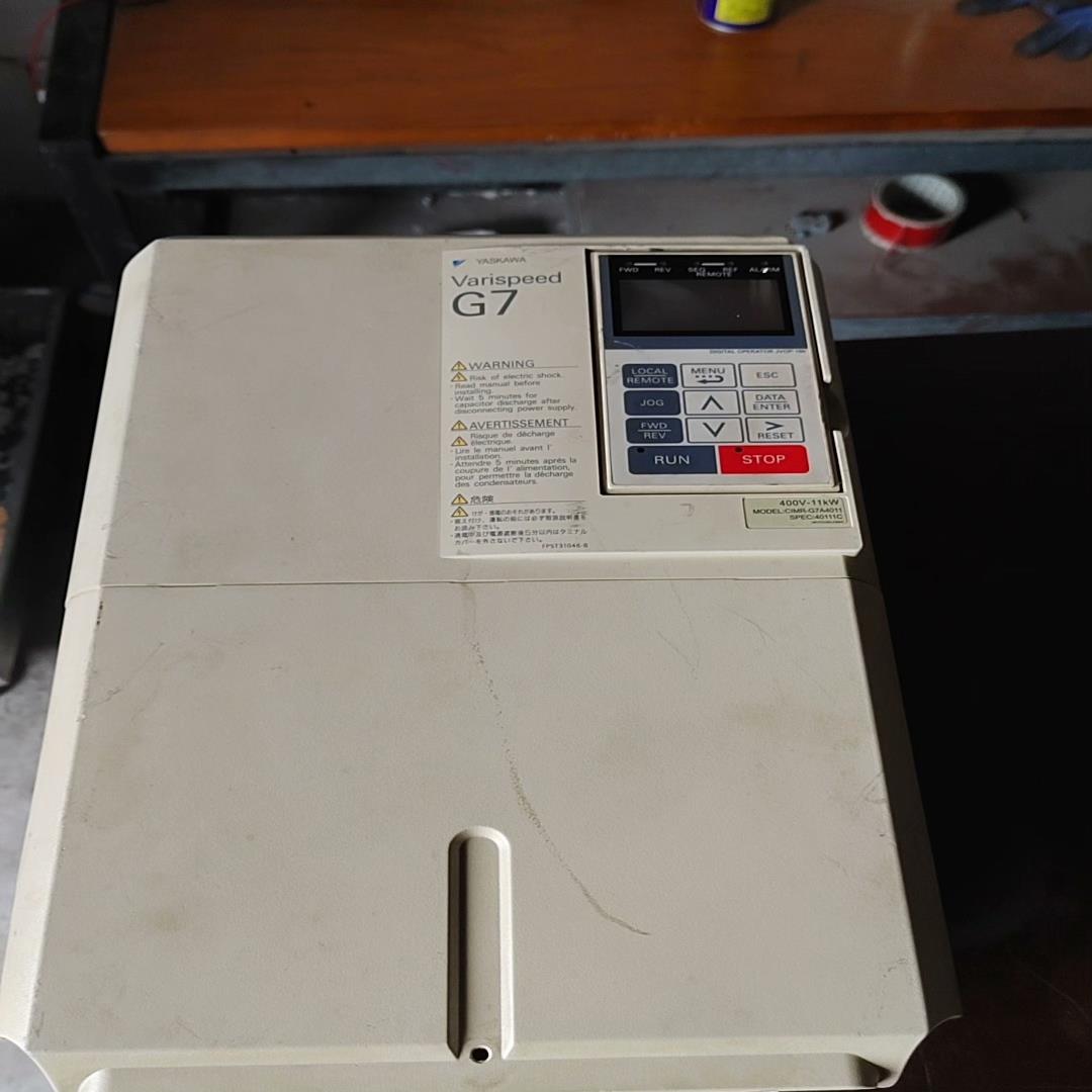 议~安川变频器ClMR-G7BA4011功能正常
