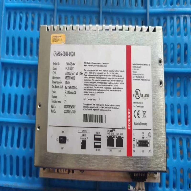倍福PC一体机CP6606-0001-0020，7寸，实物拍~议价