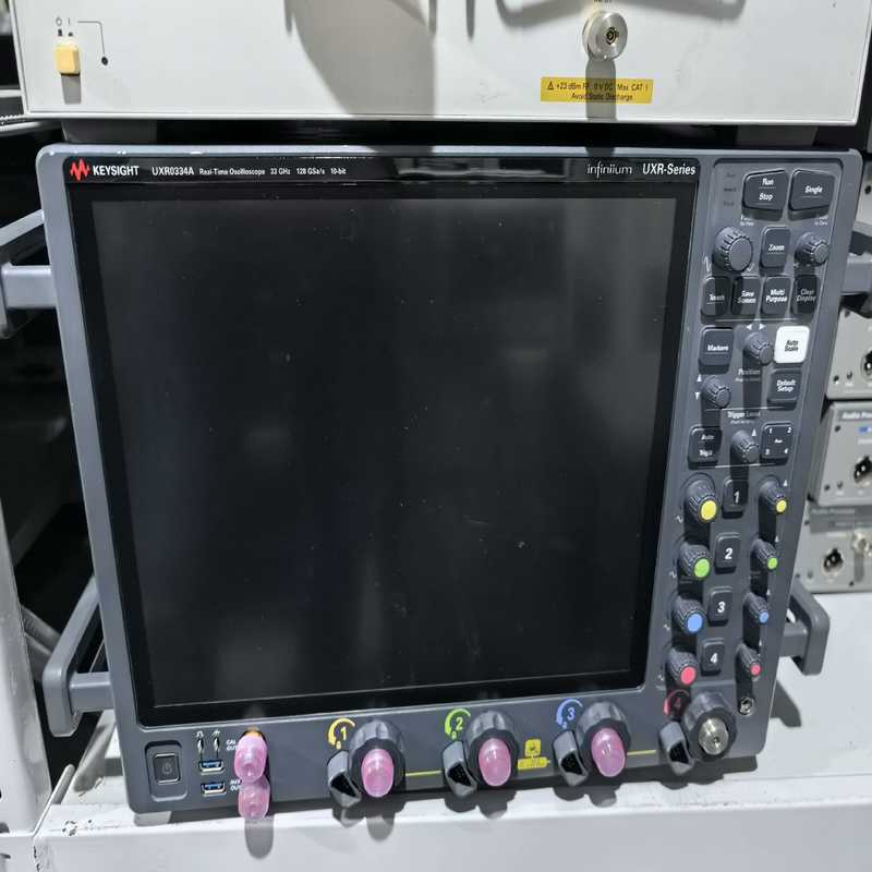 是德科技UXR0334A示波器,33GHz,成色新,原件齐全(夫美商行)
