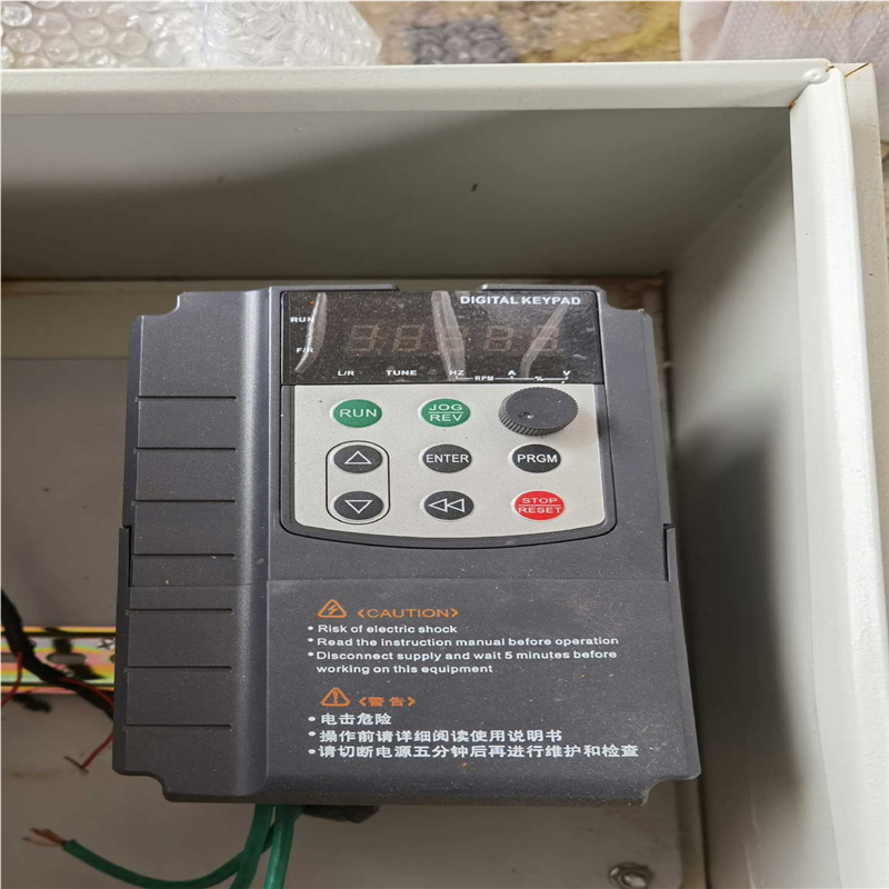 议~变频器 TH500-2.2G/3.7P