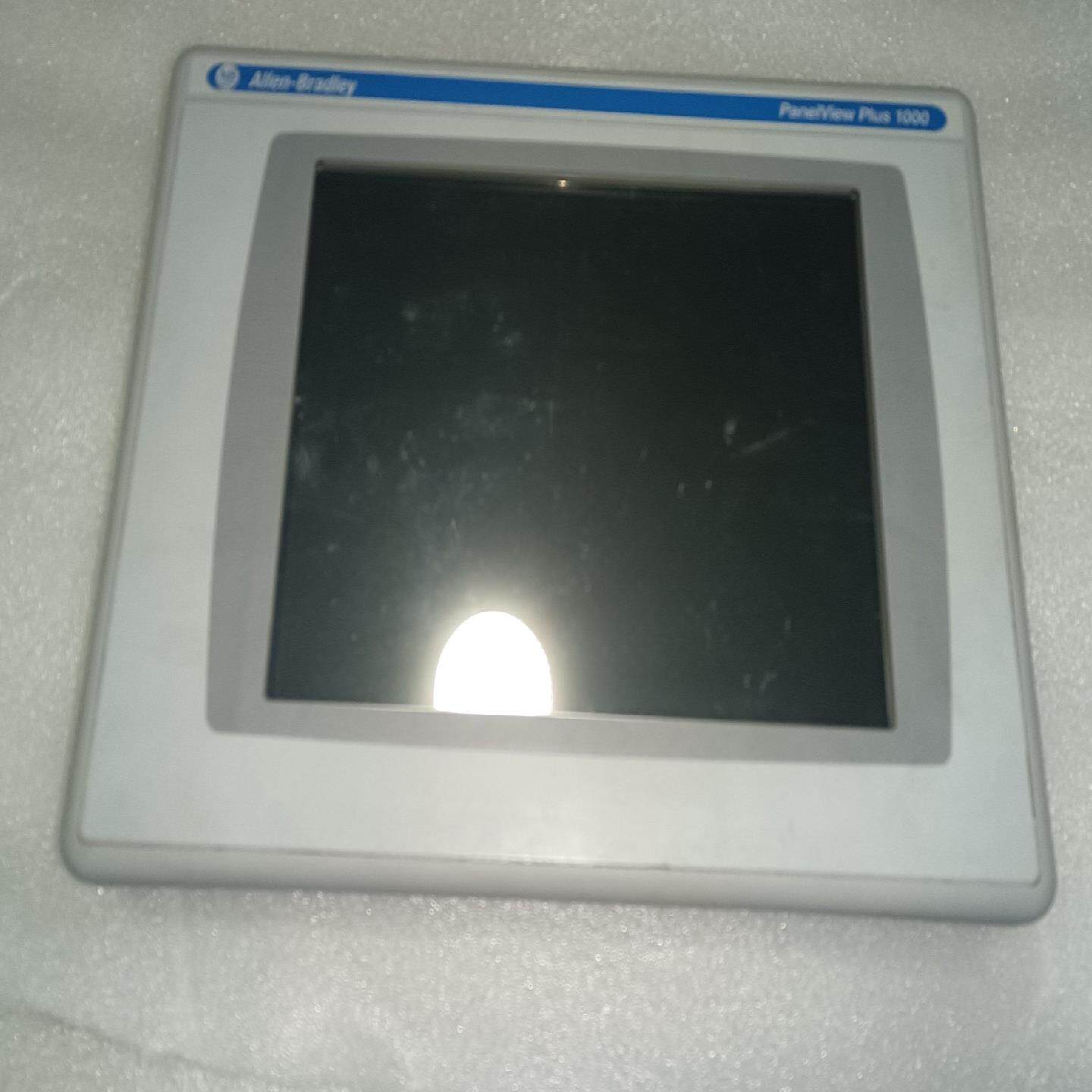 ab的十寸触摸屏一个，型号2711p t10c4d1,老款的（憨憨电子）