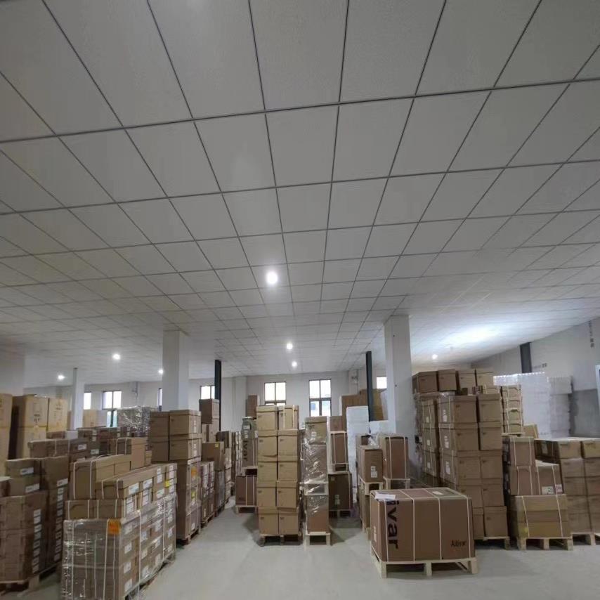 （议价）V320U55N4C    全新原装正品