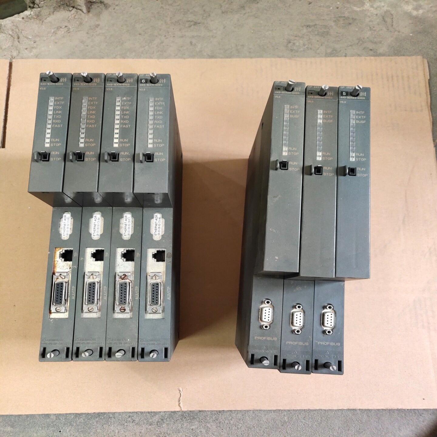 6GK7 443－5DX04－0XE0  3个443－1EX（耶耶电子）