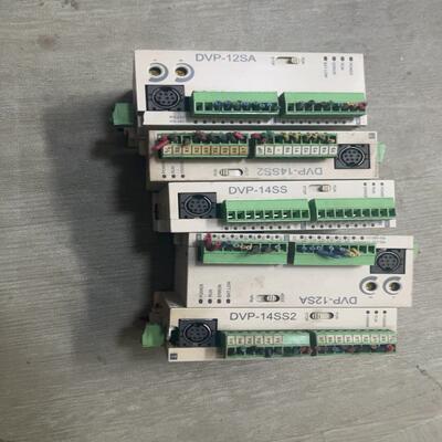(议价)台达PLC   DVP-12SA 两个DVP-14SS22