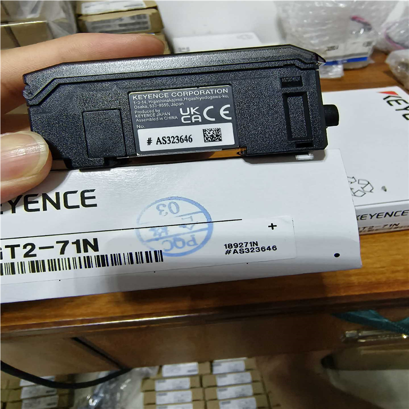 GT2-71N 基恩士 高精度连接器~议价