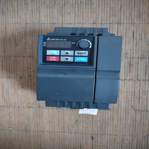 (背呗机械)台达变频器37kw三相输入VFD037EL43A