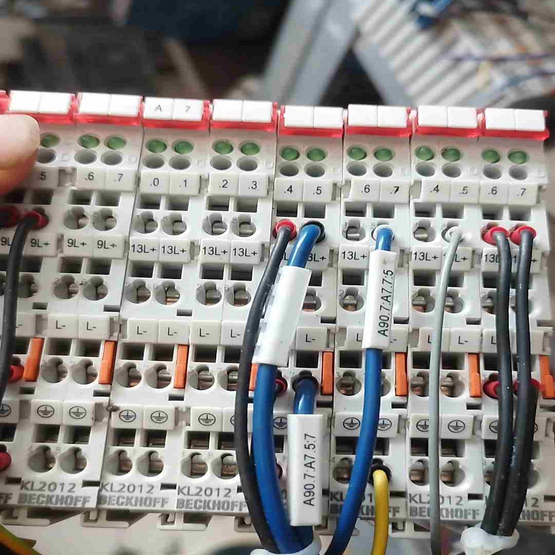 倍福模块KL2012成色很新议价