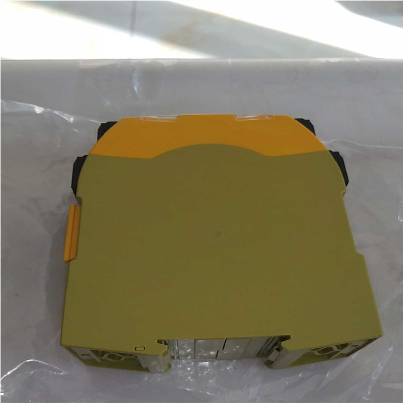 PLIZ皮尔兹安全继电器，型号:PNOZ S11,75111~议价