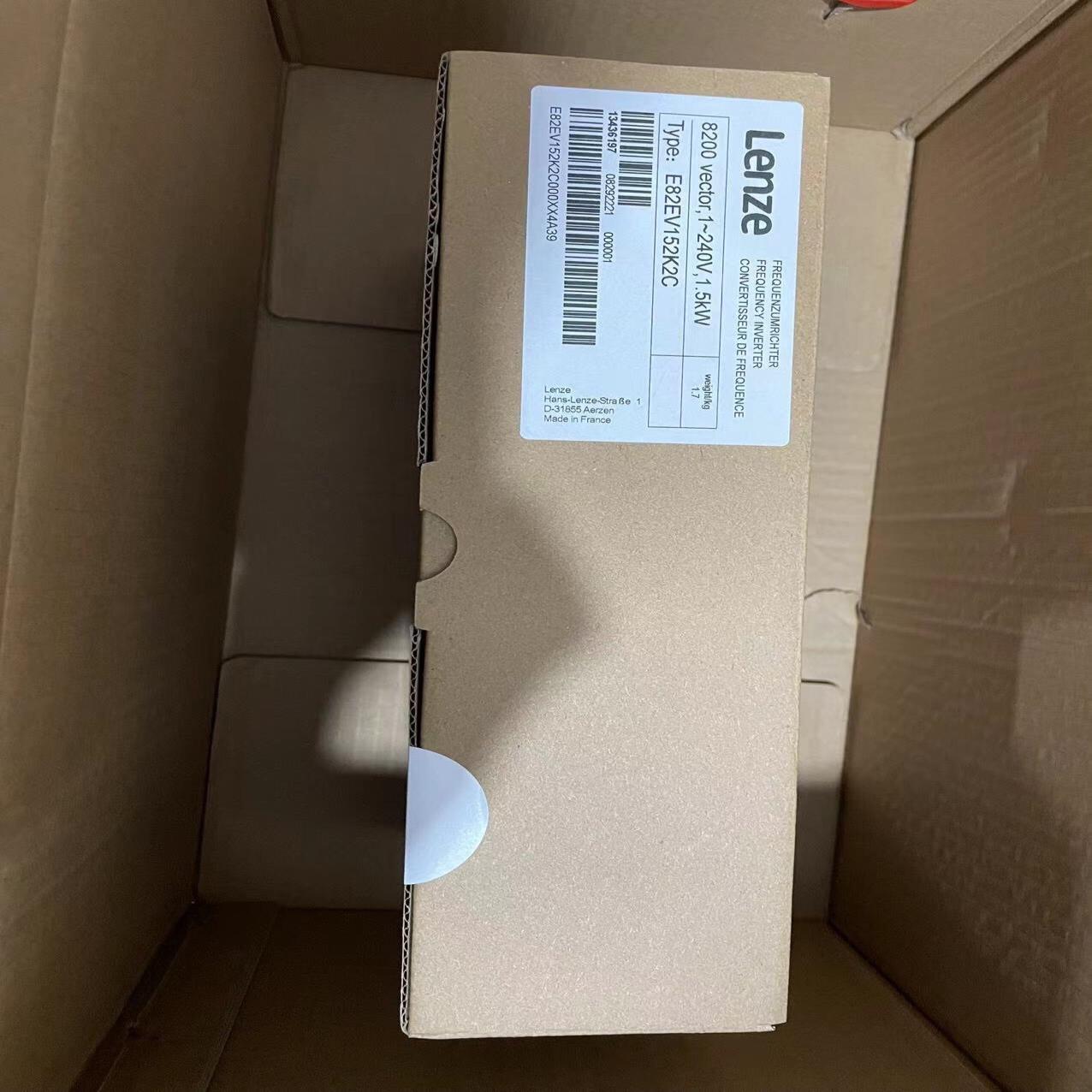 伦茨8200变频器 E82EV152-2C E82E(崽崽配件）