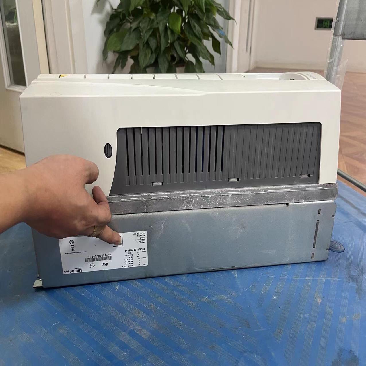 ACS510-01-046A-4ABB510变频器(崽崽配件）