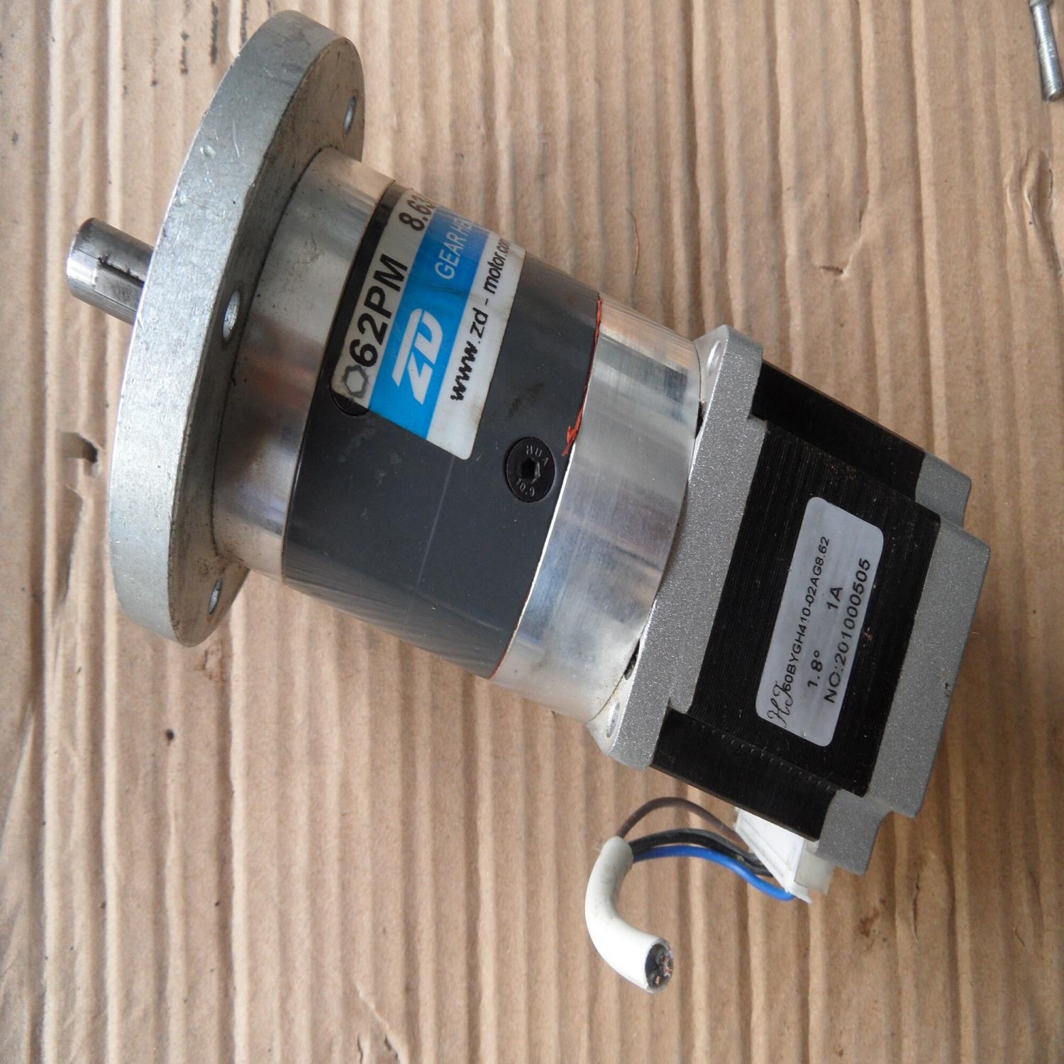 (询价)拆机60步进电机HJ60BYGH410-02AG8.62中大