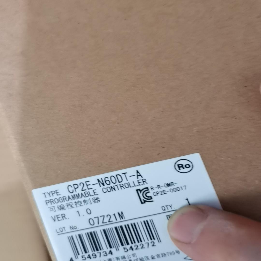 PLC,CP2E-N60DT-D。无拆封(崽崽配件)