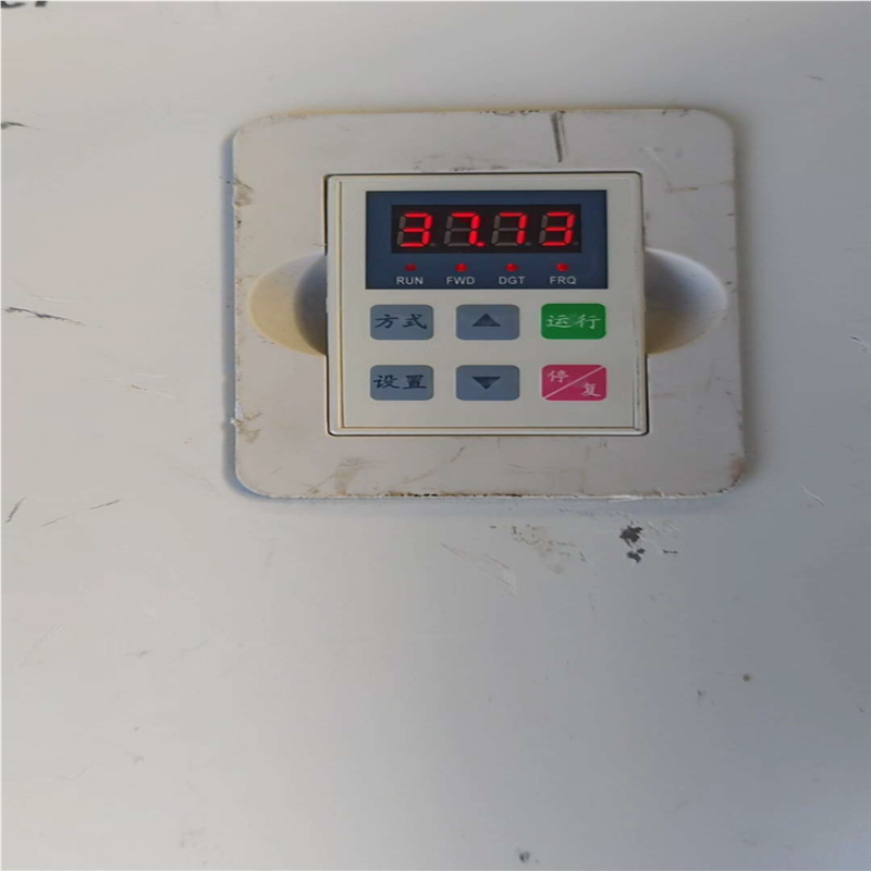议~惠丰变频器F1000-G0220T3C  22KW  有一台