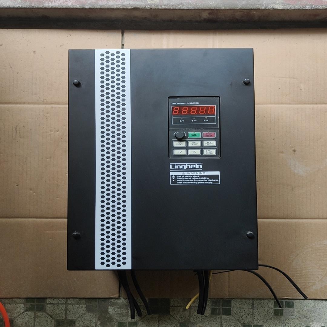 正弦变频器LGF303A-022-3C   22KW  成色议价