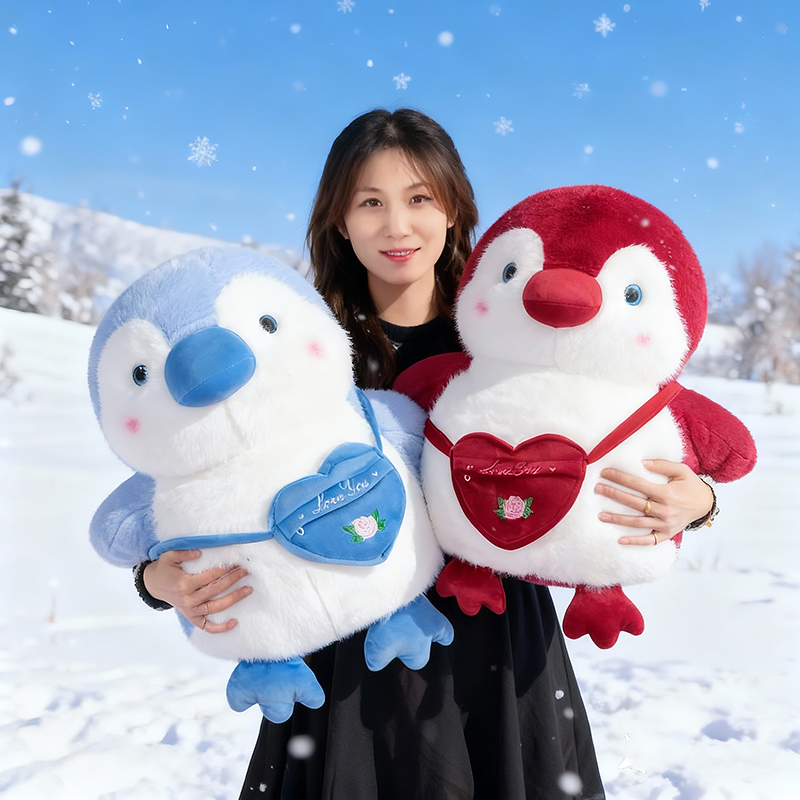 可爱企鹅毛绒抱枕公仔大号礼物