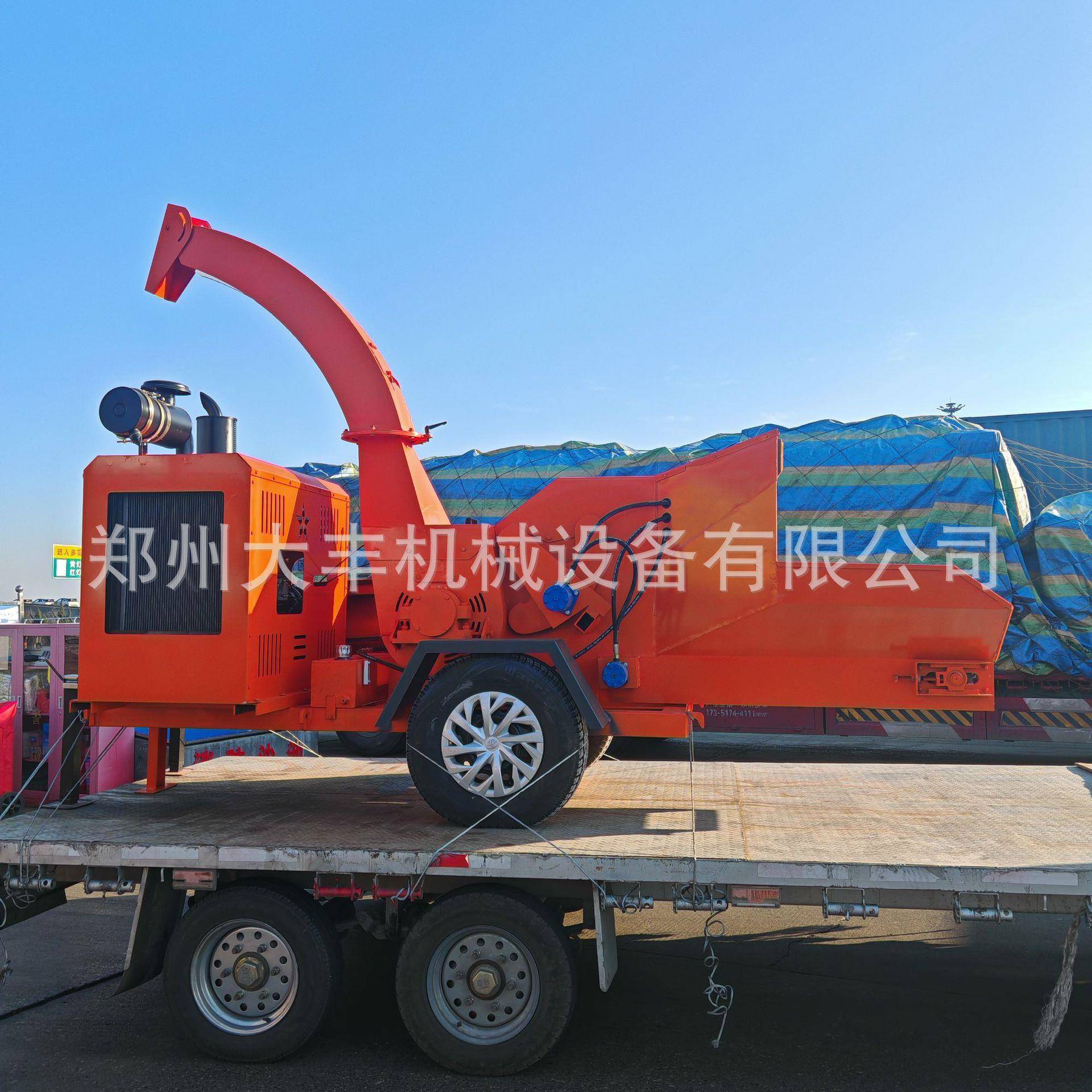 现货供应大型移动式树枝粉碎园林碎枝机高配强制进料压辊木材破碎