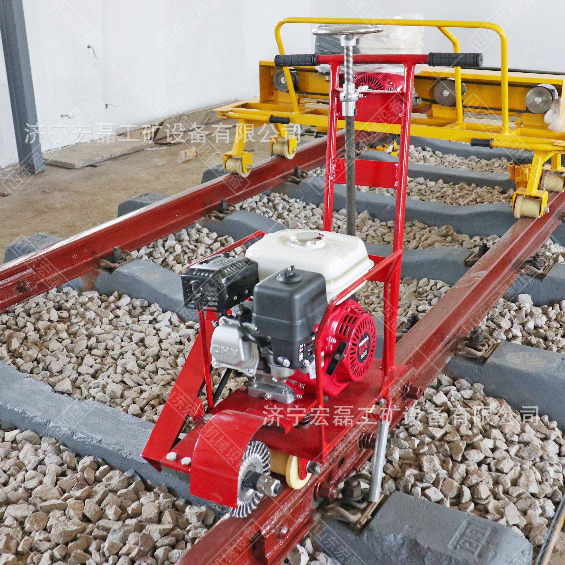 轨道钢轨推除锈机内面燃火车轨道抛光机手式铁路钢轨打机HL-CS-1