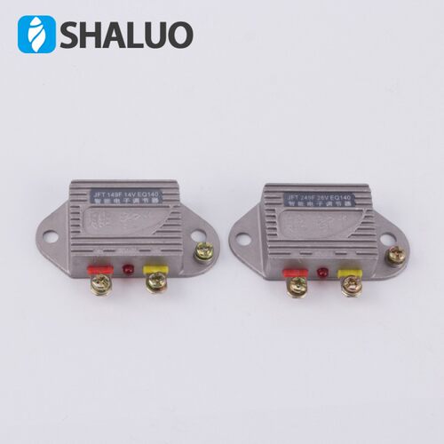 EQ140汽车智能电子调节器JFT249F充电机自动电压稳压器28V14V直流