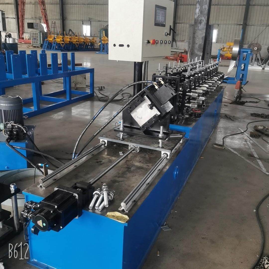 灯饰配件设备灯支架机金属成型机檩条机