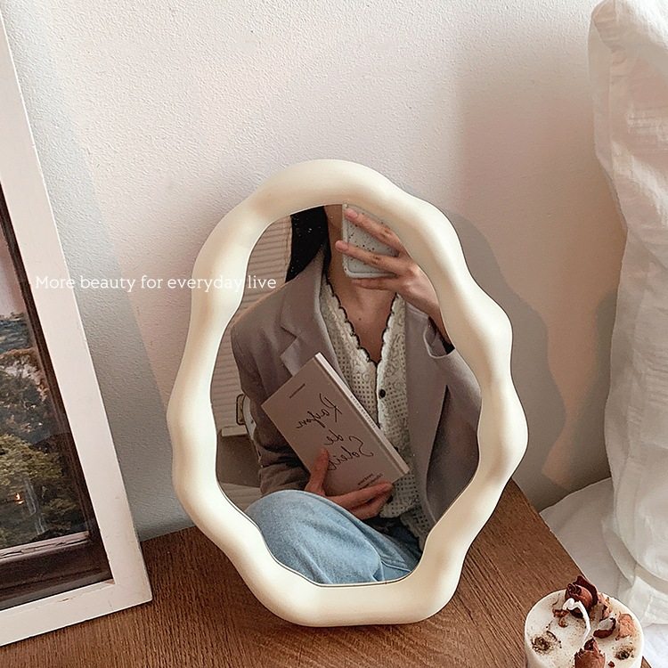 ins风小镜子梳妆化妆镜台式工位办公室桌面拍照装饰布置道具可立