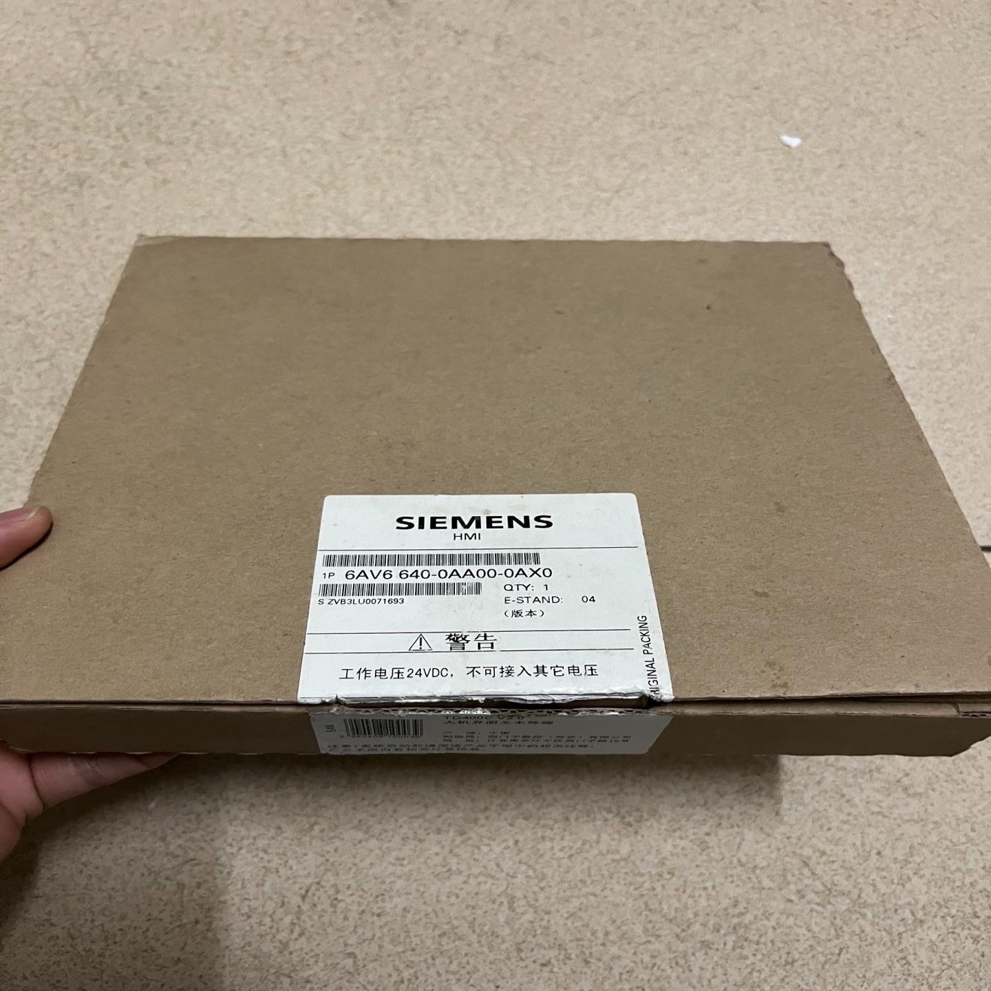 议~6AV6640-0AA00-0AX0仅拆封，配件齐