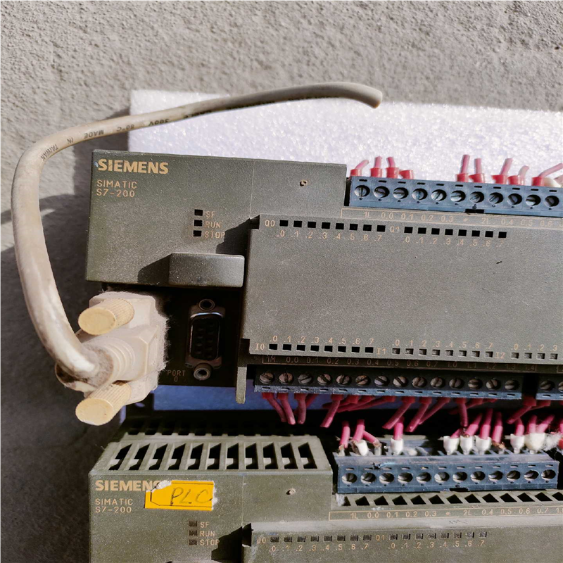 议~1P 6ES7 223-1HF20-0XA0 有2台