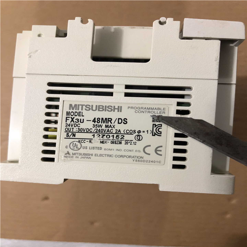 三菱PLC FX3U-48MR-DS，少上盖板，，成议价