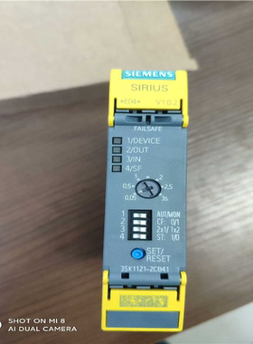 3SK1121-2CB41安全继电器。~议价