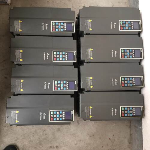 台达15KWCP2000二手拆机变频器VFD150CP43A~议价