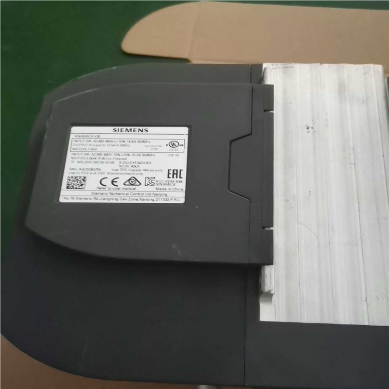 (背呗机械)6SL3210-5BE25-5UV0  55KW