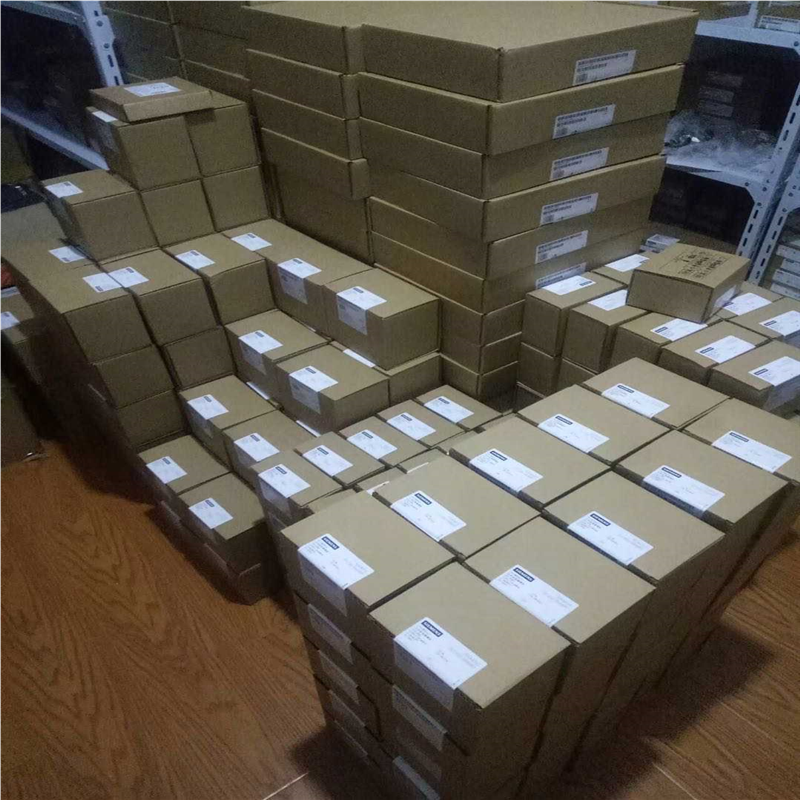 全新原装原保内MMC卡6ES7 953-8LG30-0AA0 6ES7953-8LG31-0AA0~