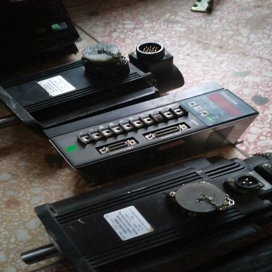 EP100B-3A /EP100-3A/2A 迈信伺服驱动器(崽崽配件）